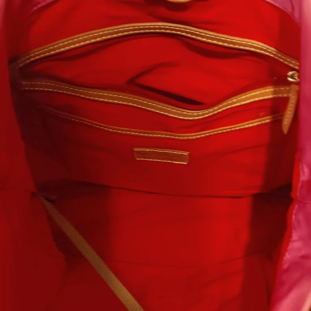 Bright pink Dooney and Burke Purse - Picture 6 of 9